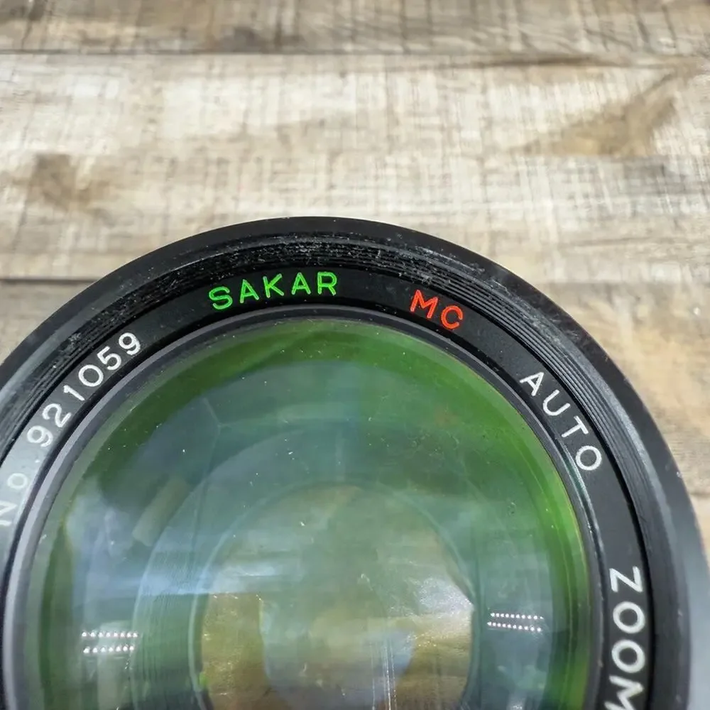 Sakar Lens Auto Zoom 80-200mm 1:3.9 Black